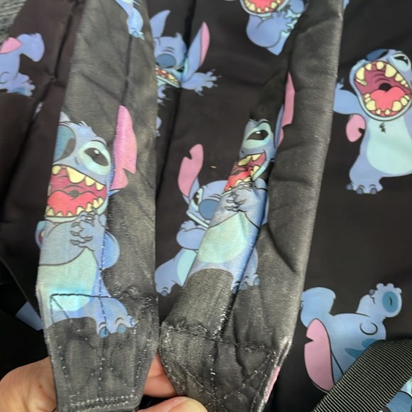 Stitch back pack - Picture 4 of 4